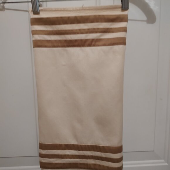 MATOUK NECKROLL-BEIGE-BRONZE BANDING EGYPTIAN COTTON NOCTURNE SATEEN 600TC 10x18 - Picture 1 of 8